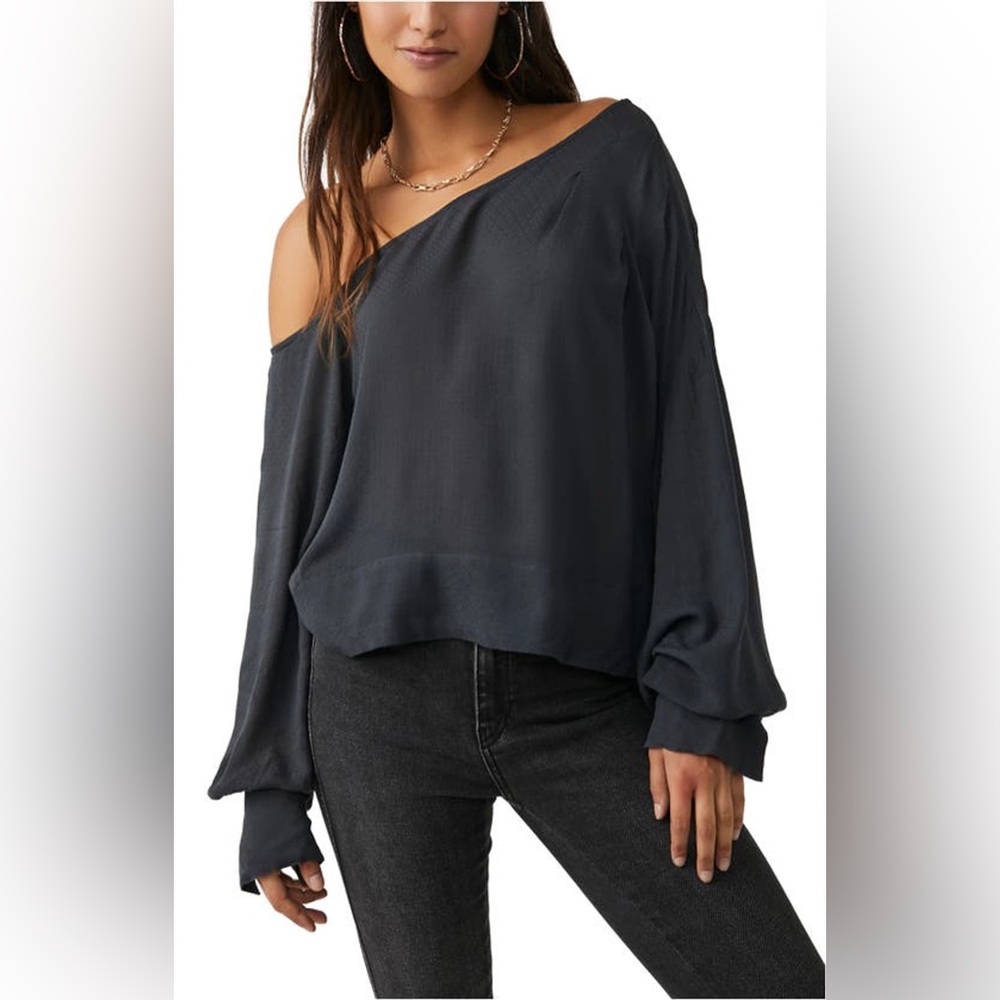 🆕 Free People Justina Black Off One Shoulder Blouse NWT Comfy Elegant Classic